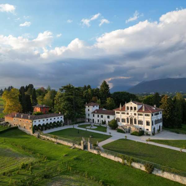 immagine principale_villa deciani immagine principale_villa deciani